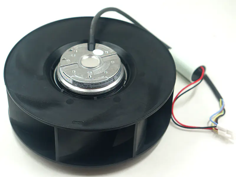 Ebmpapst R2E225-BD92-09 Ventilátor