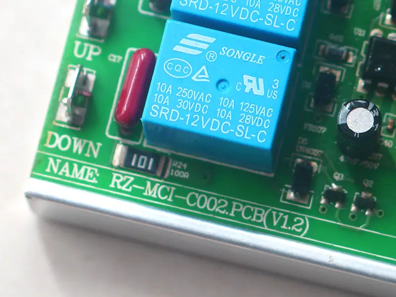 náhradní řídicí jednotka motoru běžeckého pásu RZ-MCI-C002.PCB deska ovladače motoru běžeckého pásu