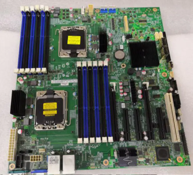 Serverová základní deska Intel S2400GP