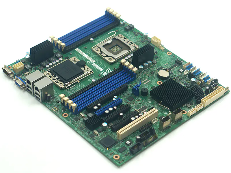 Základní deska Intel S2400SC