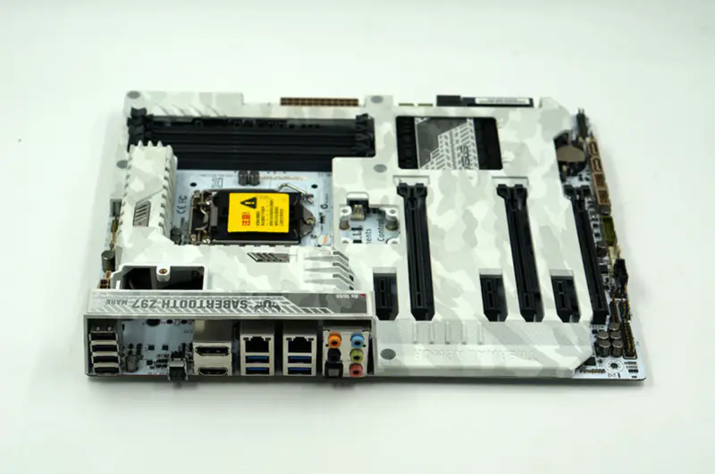 Základní deska Asus SABERTOOTH Z97 MARK S Z97 LGA1150 ATX