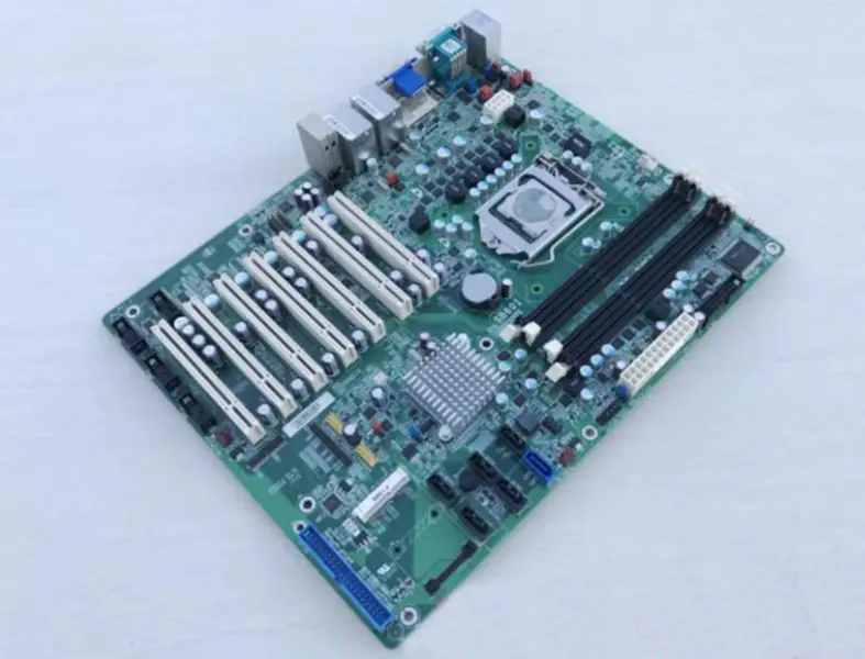 SB601-C SB601 průmyslová základní deska se 7 PCI
