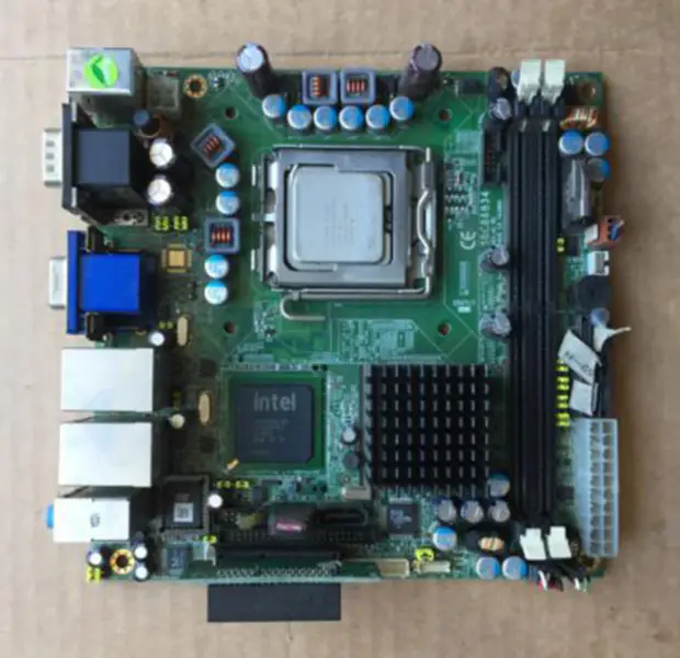AXIOMTEK SBC86834 REV A1-RC průmyslová základní deska Duální síťový port 945GC chipset