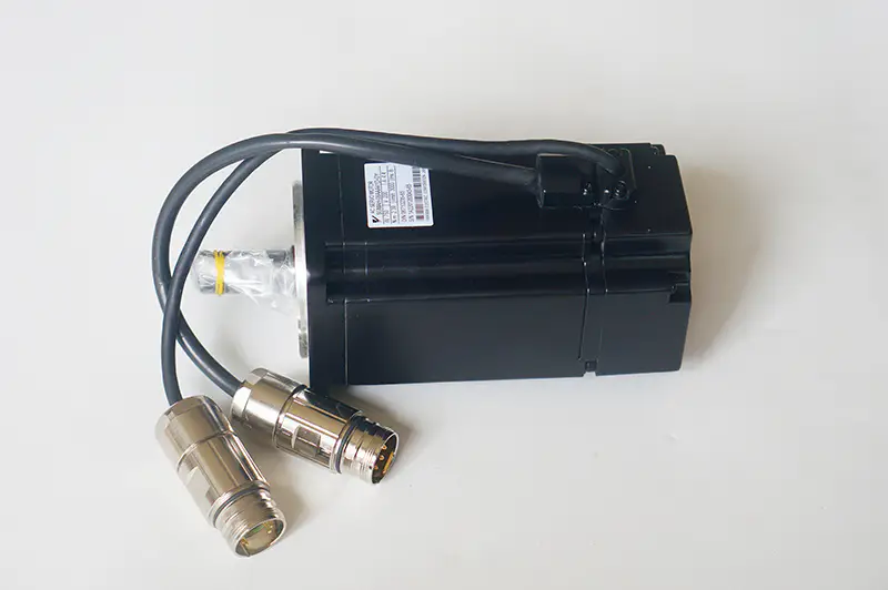 Servomotor Yaskawa SGMAH-08AAA41D-OY