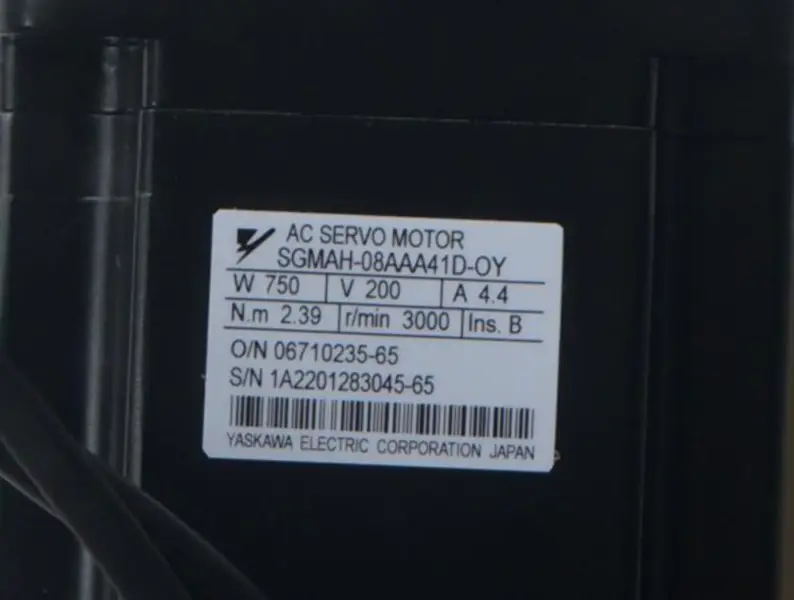 Servomotor Yaskawa SGMAH-08AAA41D-OY
