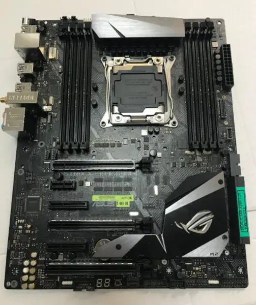 Základní deska Asus ROG STRIX X299-E Gaming