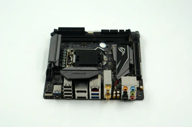 Základní deska Asus STRIX Z270I GAMING