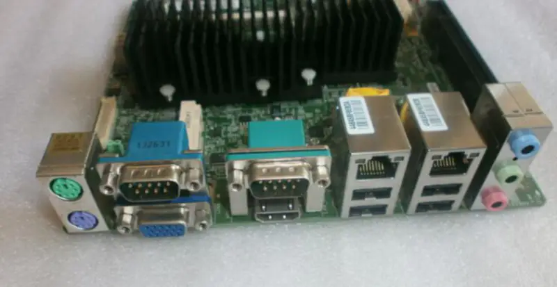 AXIOMTEK SYS76877VGGA-DC-GJ MS-9893 VER:1.2 Základní deska pro průmyslová řídicí zařízení