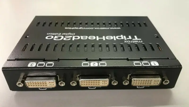 Adaptér Matrox TripleHead2Go Digital T2G-D3D-IF pro více monitorů