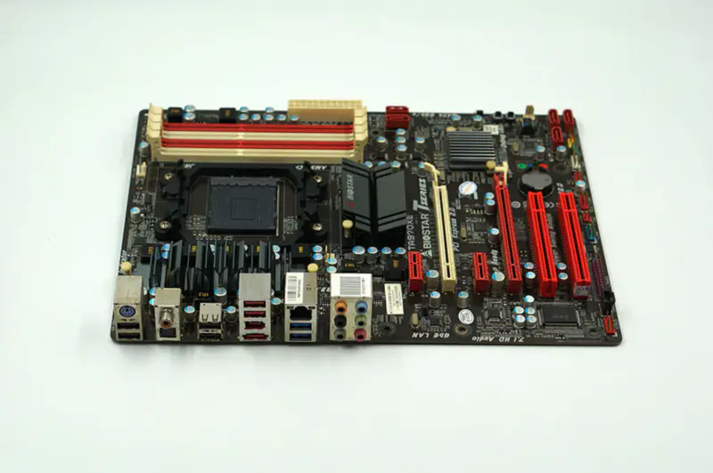 Základní deska Biostar TA970XE AM3+