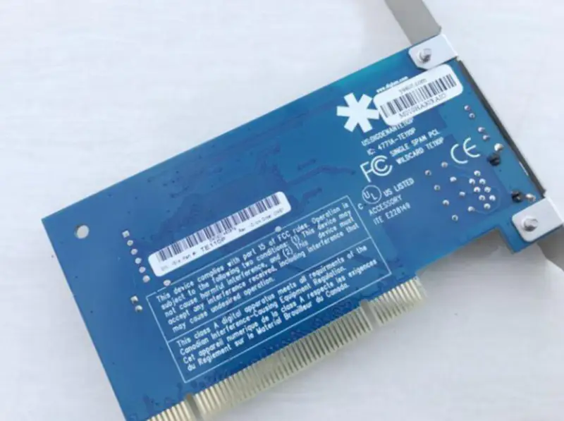Karta Asterisk E1 TE110P Digitální karta Asterisk s 1 portem Karta Asterisk E1/T1/J1 s jedním portem