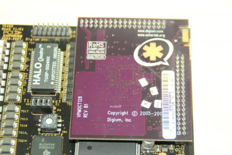 Asterisk TE420P TE420 4-portová digitální karta s portem E1/T1 PCI-Express Card