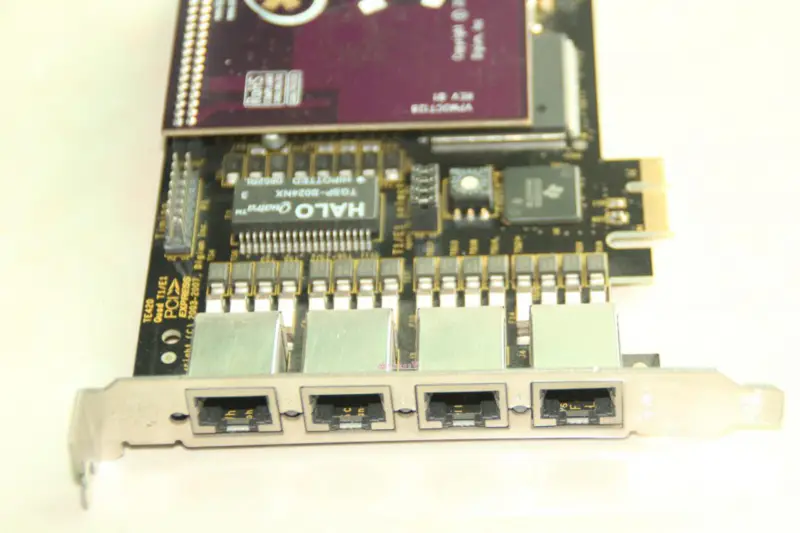 Asterisk TE420P TE420 4-portová digitální karta s portem E1/T1 PCI-Express Card
