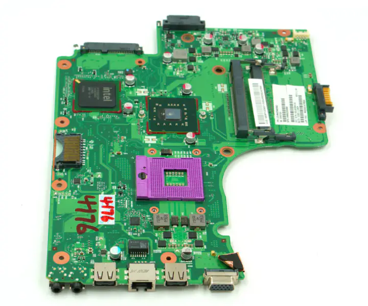 Toshiba V000225080 6050A2368301-MB-A02 C650 C655 Základní deska