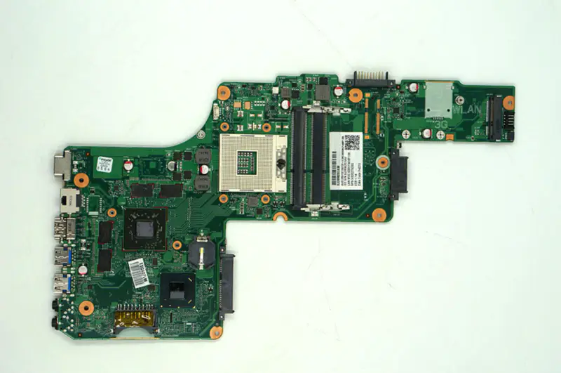 Toshiba V000275060 L850 Základní deska