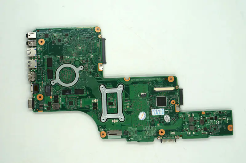Toshiba V000275060 L850 Základní deska