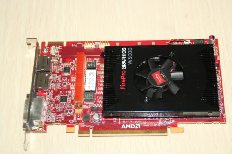 Grafická karta AMD FirePro W5000 DVI 2G