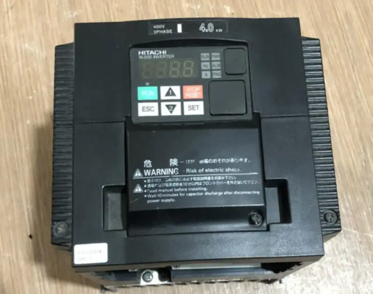 MĚNIČ HITACHI WJ200-040HFC-M 4.0KW NOVÝ