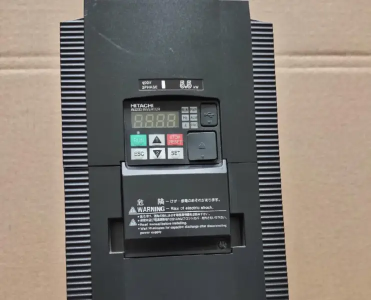 MĚNIČ HITACHI WJ200-055HFC-M 5,5KW NOVÝ