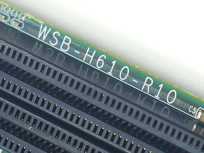 IEI WSB-H610-R10 motherboard
