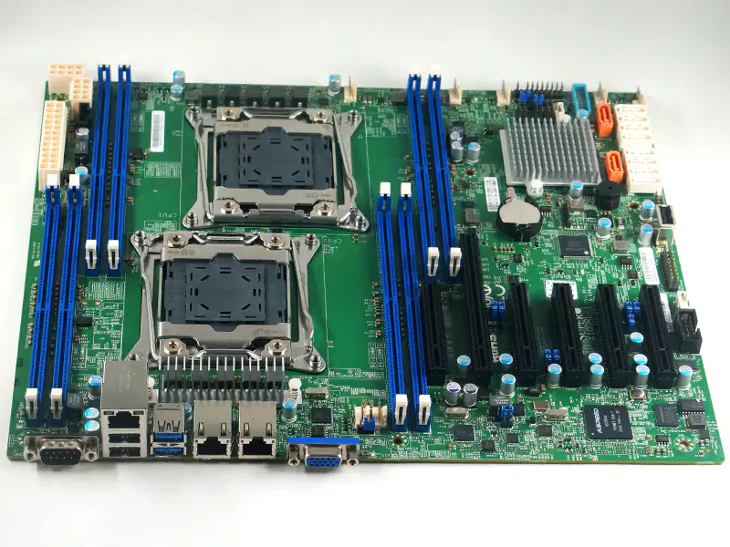 Základní deska SuperMicro X10DRL-I
