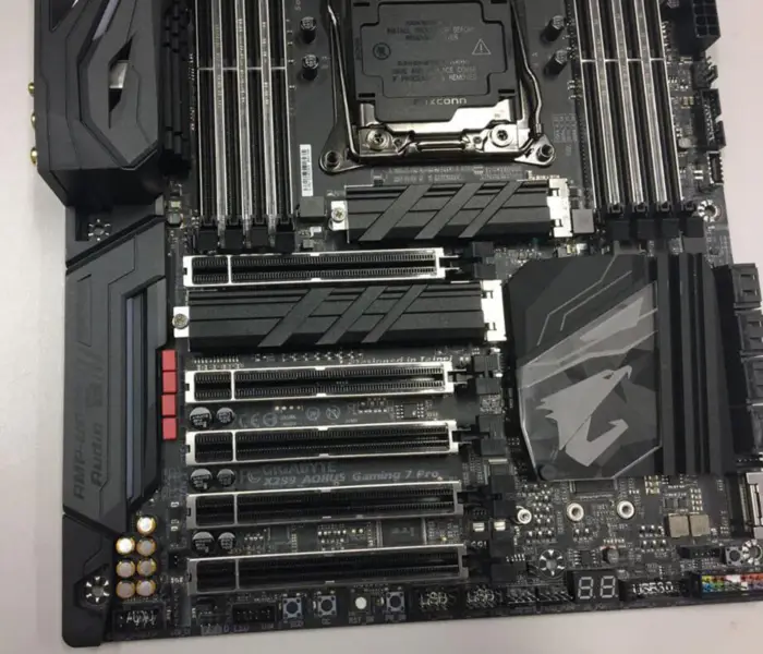 Gigabyte GA-X299 AORUS GAMING 7 PRO Základní deska pro herní přetaktování Základní deska pro počítače LGA 2066