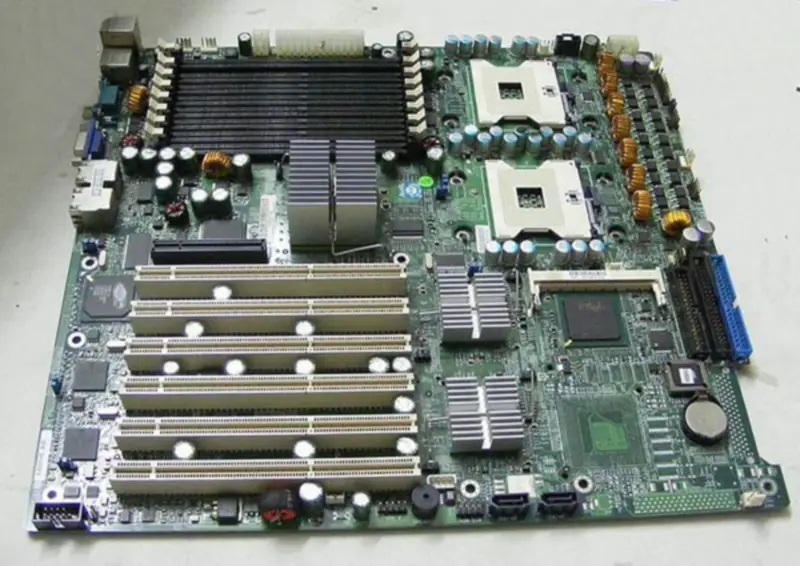 Serverová základní deska SuperMicro X6DHE-XB