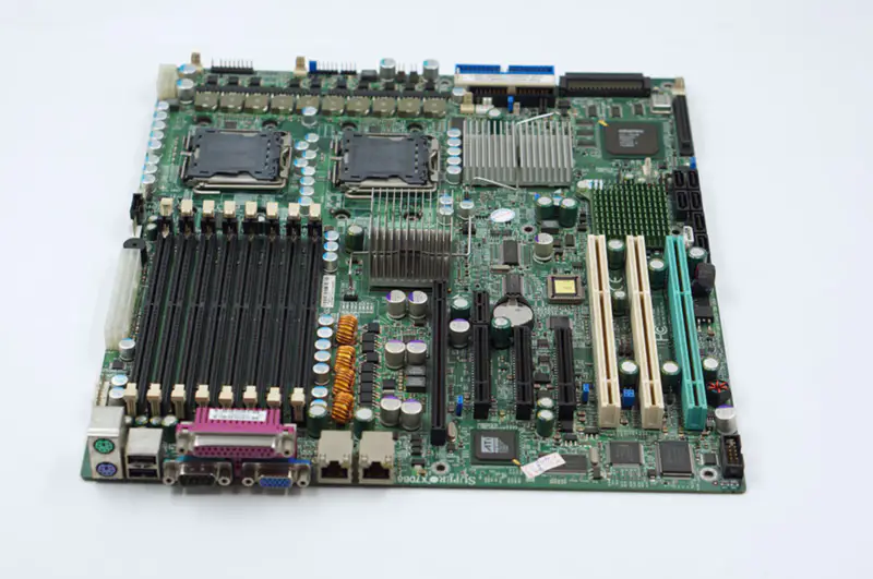 Průmyslová základní deska Supermicro X7DB8 REV:2.0