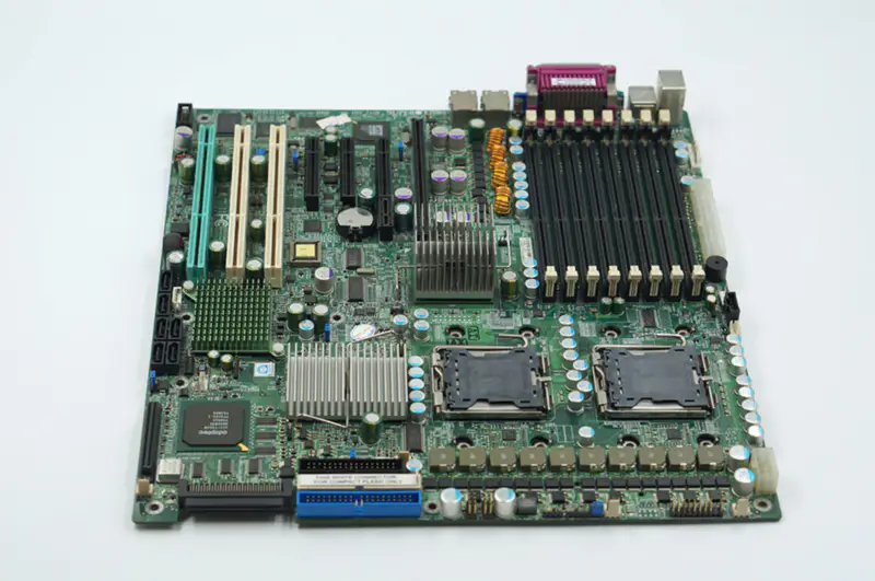 Průmyslová základní deska Supermicro X7DB8 REV:2.0