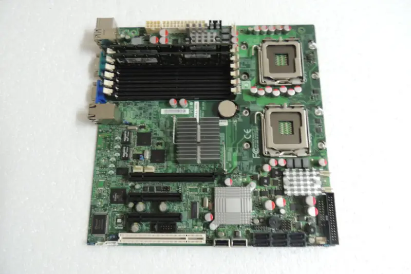 Serverová základní deska Supermicro X7DCA-L