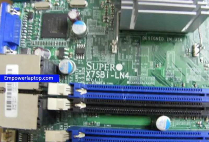 SuperMicro X7SBI-LN4 3200 Single 775 Serverová základní deska Síťová karta Quard