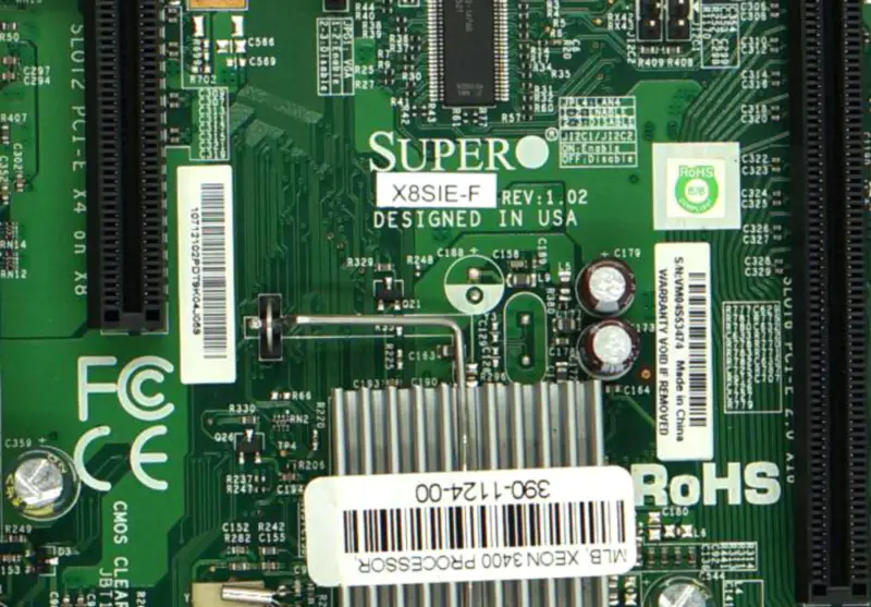 SuperMicro X8SIE-F LGA1156 Základní deska pro jeden server Čipová sada S3420 6 paměťových slotů Duální gigabitová síť LAN