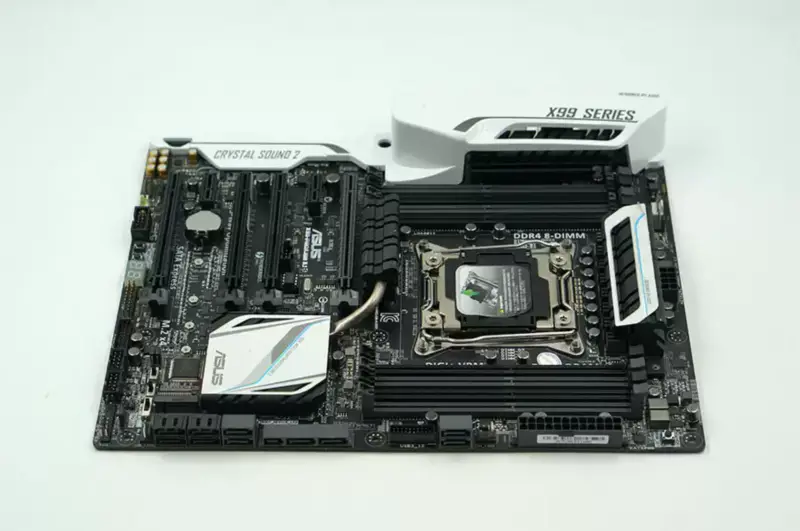 Základní deska ASUS X99-PRO/USB3.1 pro stolní počítače