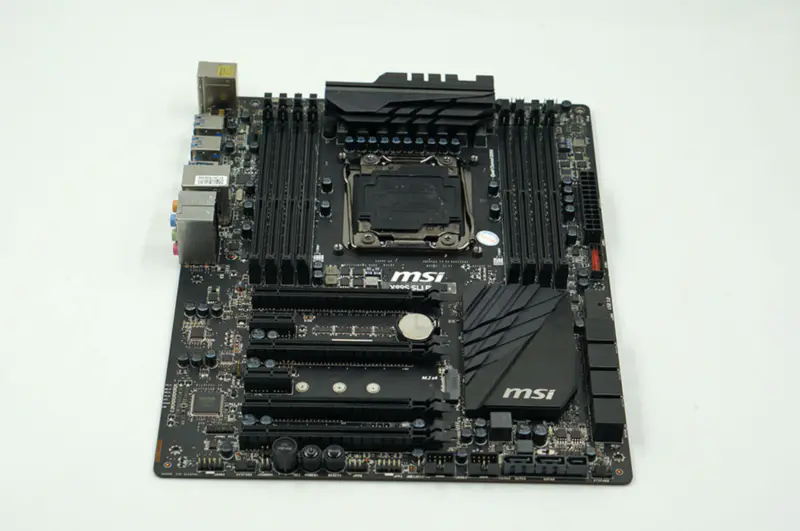 Základní deska MSI X99S SLI PLUS DDR4 2011-V3