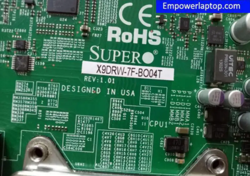 Serverová základní deska SuperMicro X9DRW-7F-BO04T podporuje E5-2600