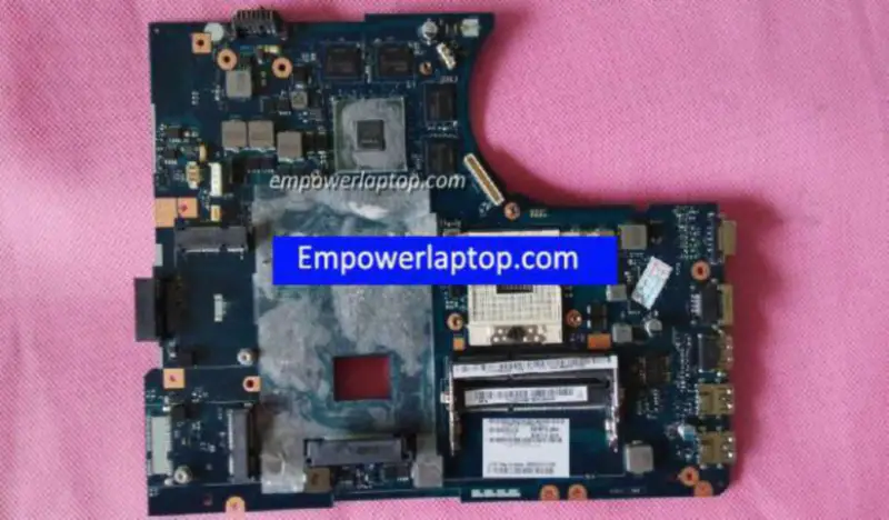 Základní deska Lenovo Y580 LA-8002P