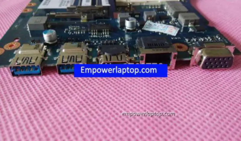 Základní deska Lenovo Y580 LA-8002P