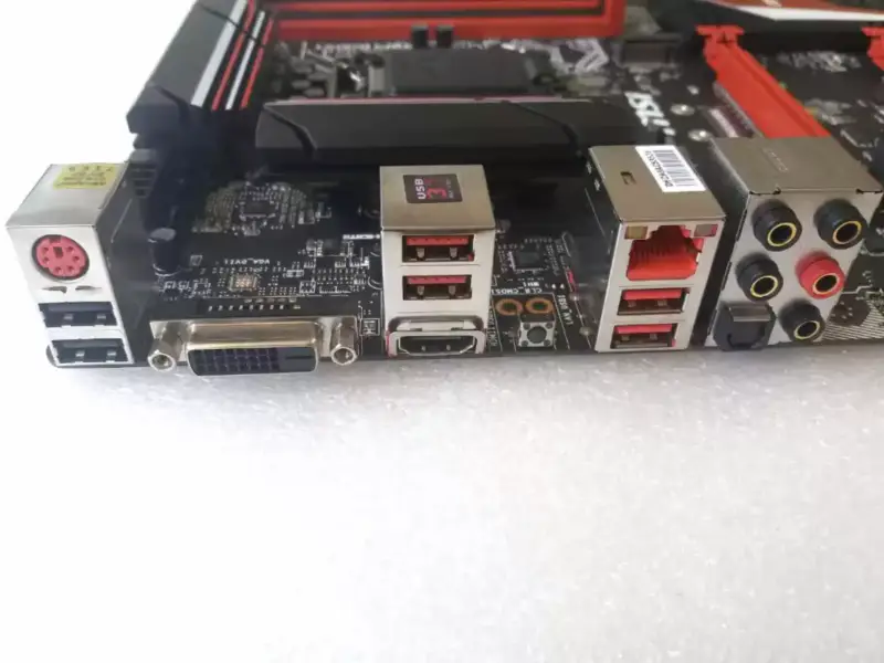 Základní deska MSI Z170A TOMAHAWK LGA1151 DDR4 64G ATX