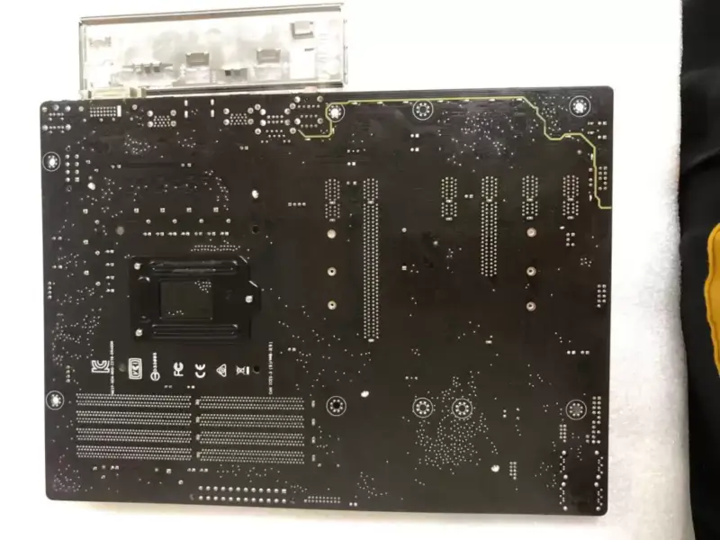 Základní deska Asus Z270-DRAGON LGA1151 DDR4 32G ATX 6GPUs