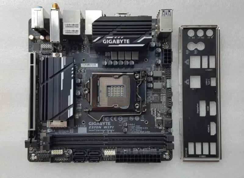 Gigabyte GA-Z370N WIFI Základní deska H170 Socket LGA 1151 Podpora DDR4 I7 8700
