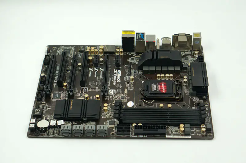 Základní deska ASROCK Z87 Extreme 4 LGA1150 DDR3 32G ATX