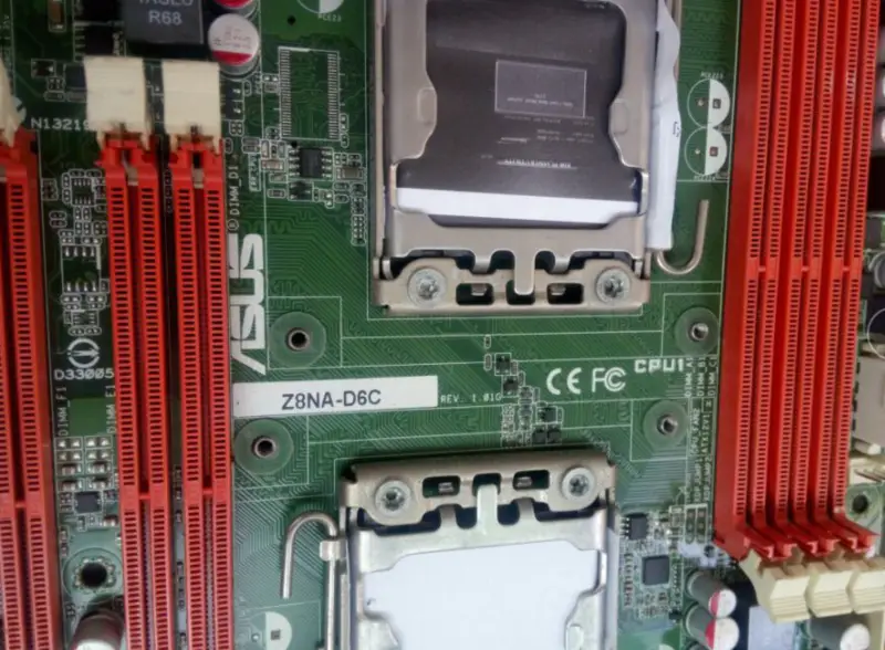 Základní deska ASUS Z8NA-D6C DDR3 64GB LGA1366 ATX