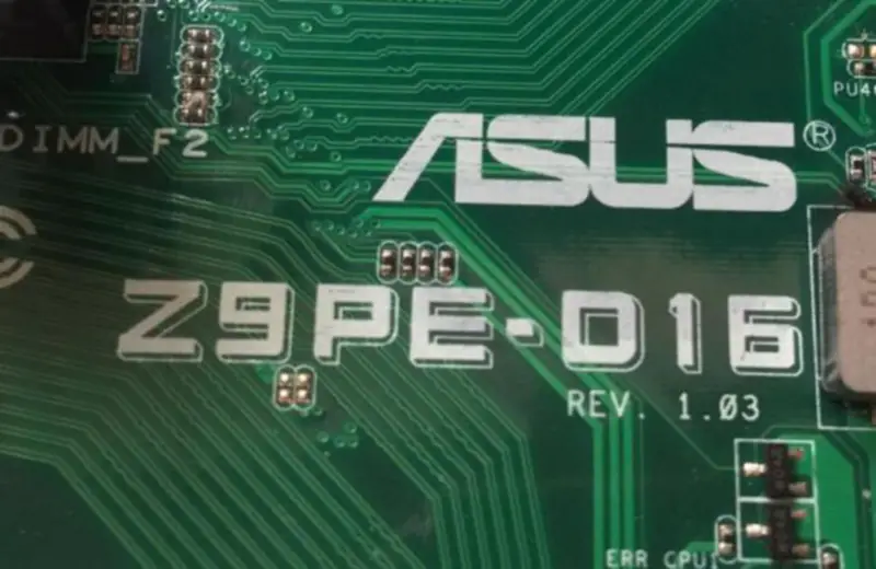 Asus Z9PE-D16 Serverová základní deska Dual X79 C602 Chipset LGA 2011