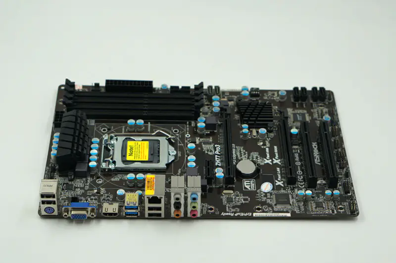 Základní deska Asrock ZH77 PRO3