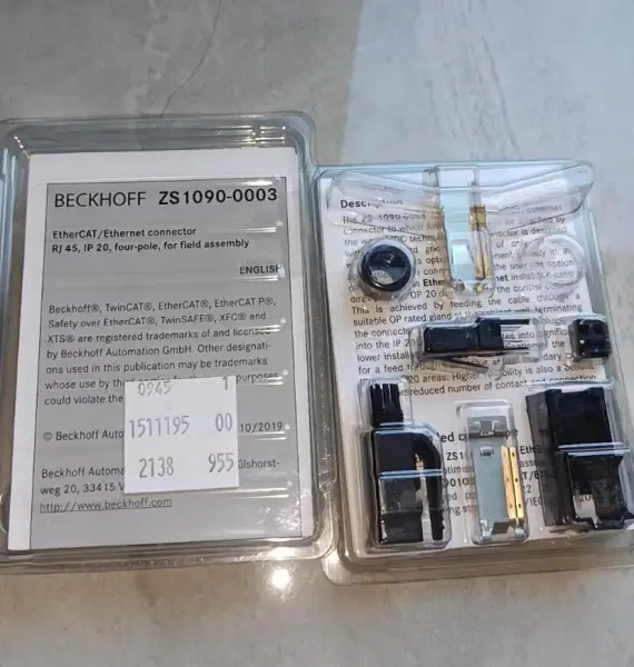 ZS1090-0003 ZB9010 BECKHOFF Průmyslový ethernetový kabel EtherCAT Kabelová zástrčka