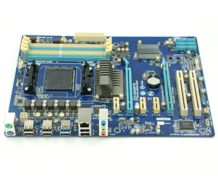 Základní deska Gigabyte GA-970A-DS3