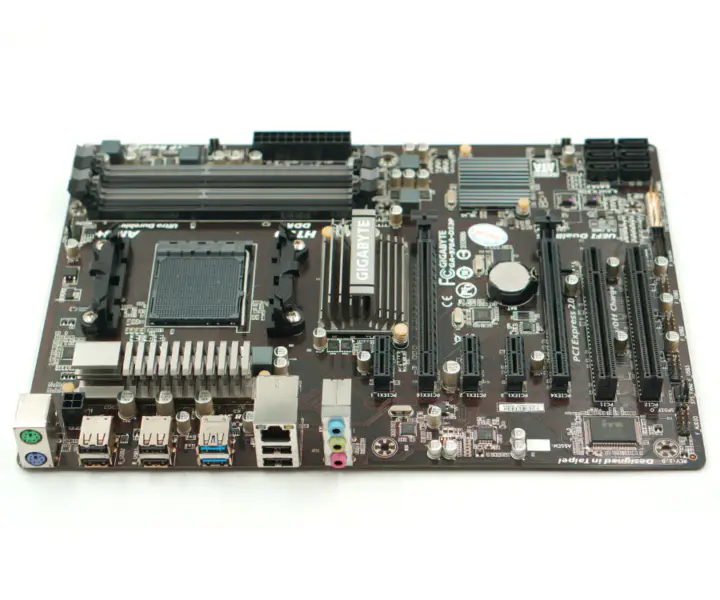 Základní deska Gigabyte GA-970A-DS3P
