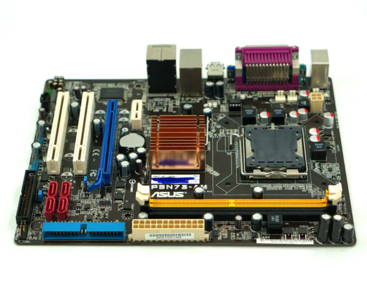 Základní deska Asus P5N73-AM LGA775