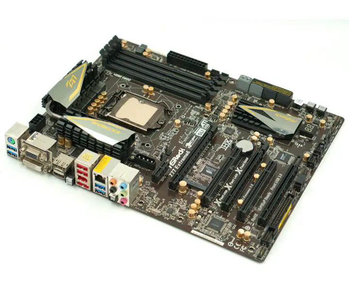 Základní deska Asrock Z77 Extreme6 Z77 LGA1155 ATX