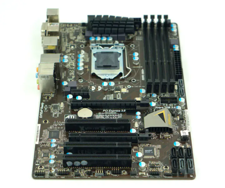 Základní deska Asrock Z77 Pro4 Z77 LGA1155 ATX